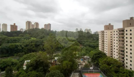 Apartamento à venda com 3 quartos, sendo 1 suíte,  em Jardim Ampliação, São Paulo, SP
