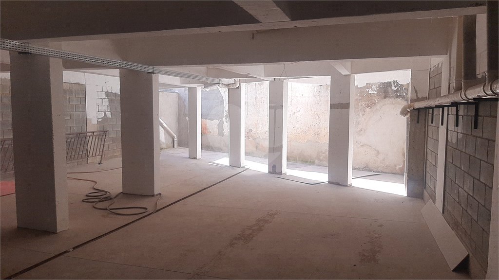 Casa à venda com 2 quartos no condomínio Residencial Luta, São Paulo - SP