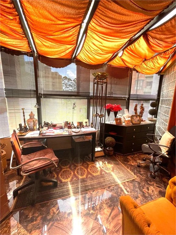 Apartamento à venda ou para alugar com 4 quartos, sendo 3 suítes,  em Jardim Vitória Régia, São Paulo, SP