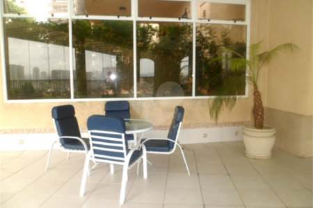 Apartamento à venda com 4 suítes em Jardim Fonte do Morumbi, São Paulo, SP