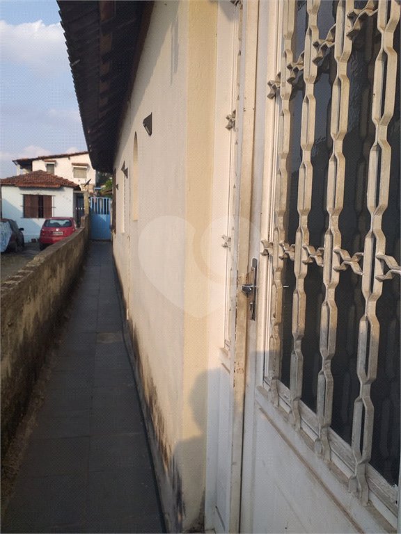 Casa à venda com 2 quartos em Chora Menino, São Paulo, SP