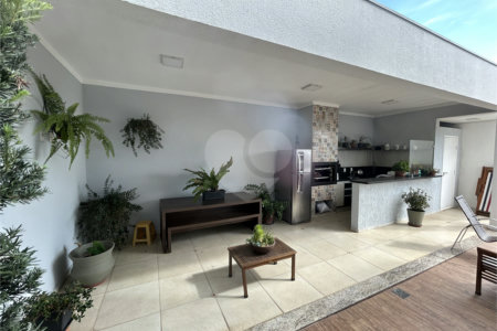 Casa à venda com 4 suítes em Loteamento Residencial Villágio Di Capri, Votorantim, SP