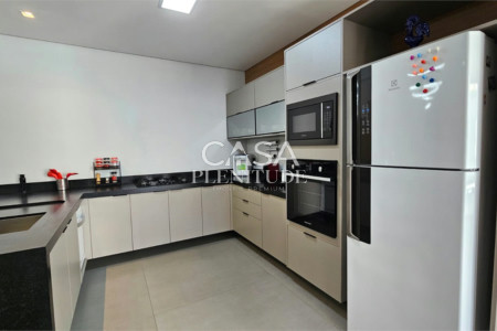 Casa em condomínio à venda com 1 quarto, sendo 3 suítes, em Além Ponte, Sorocaba, SP