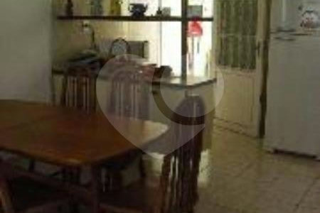 Casa à venda com 3 suítes em Bosque da Saúde, São Paulo, SP