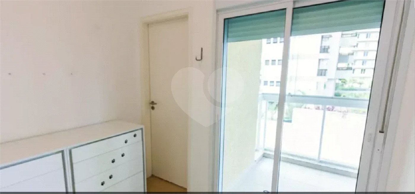 Apartamento à venda com 3 suítes em Santana, São Paulo, SP