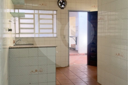 Casa Térrea à venda com 4 quartos, sendo 1 suíte, em Água Fria, São Paulo, SP