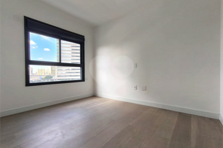 Apartamento à venda ou para alugar com 3 suítes em Água Branca, São Paulo, SP
