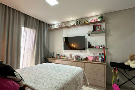 Casa à venda com 3 suítes no condomínio Vila Ytu, Indaiatuba - SP