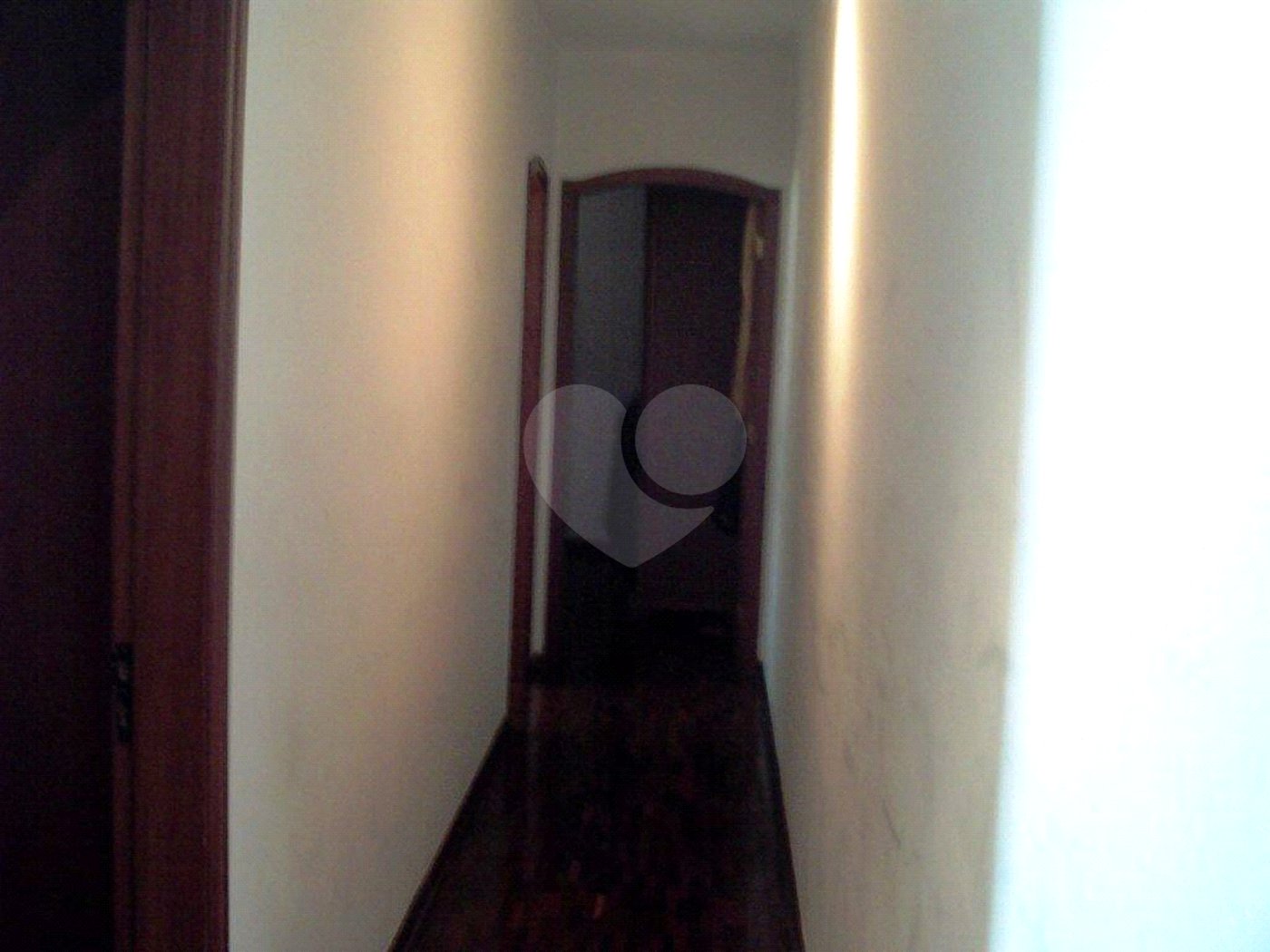 Casa à venda com 4 quartos, sendo 2 suítes, em Jardim Pinheiros, São Paulo, SP