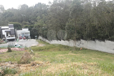 Terreno à venda no condomínio Mosaico da Serra, Mogi das Cruzes - SP