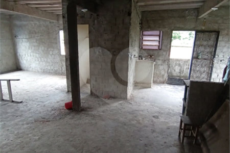 Casa à venda com 2 quartos em Campo Grande, Rio de Janeiro, RJ