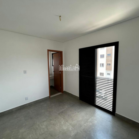 Apartamento à venda com 2 quartos, sendo 2 suítes, no Centro de Atibaia - SP