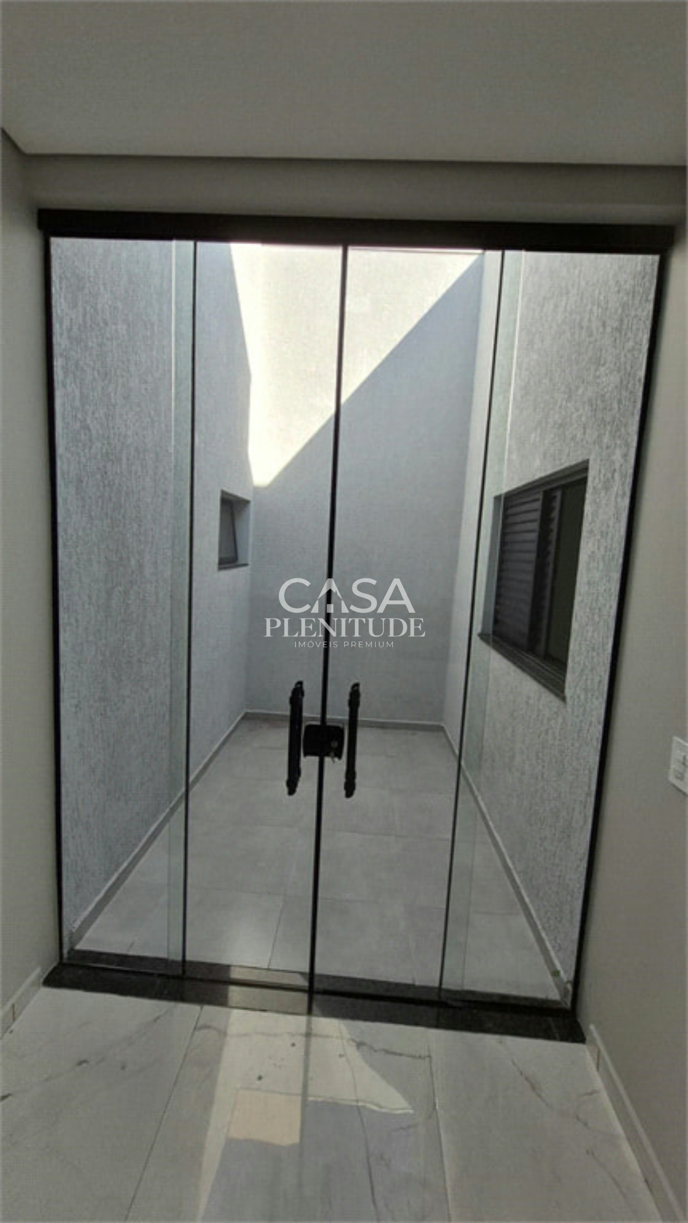 Casa em condomínio à venda com 3 quartos, sendo 1 suíte,  em Horto Florestal, Sorocaba, SP