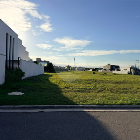 Terreno à venda em Ogiva, Cabo Frio, RJ