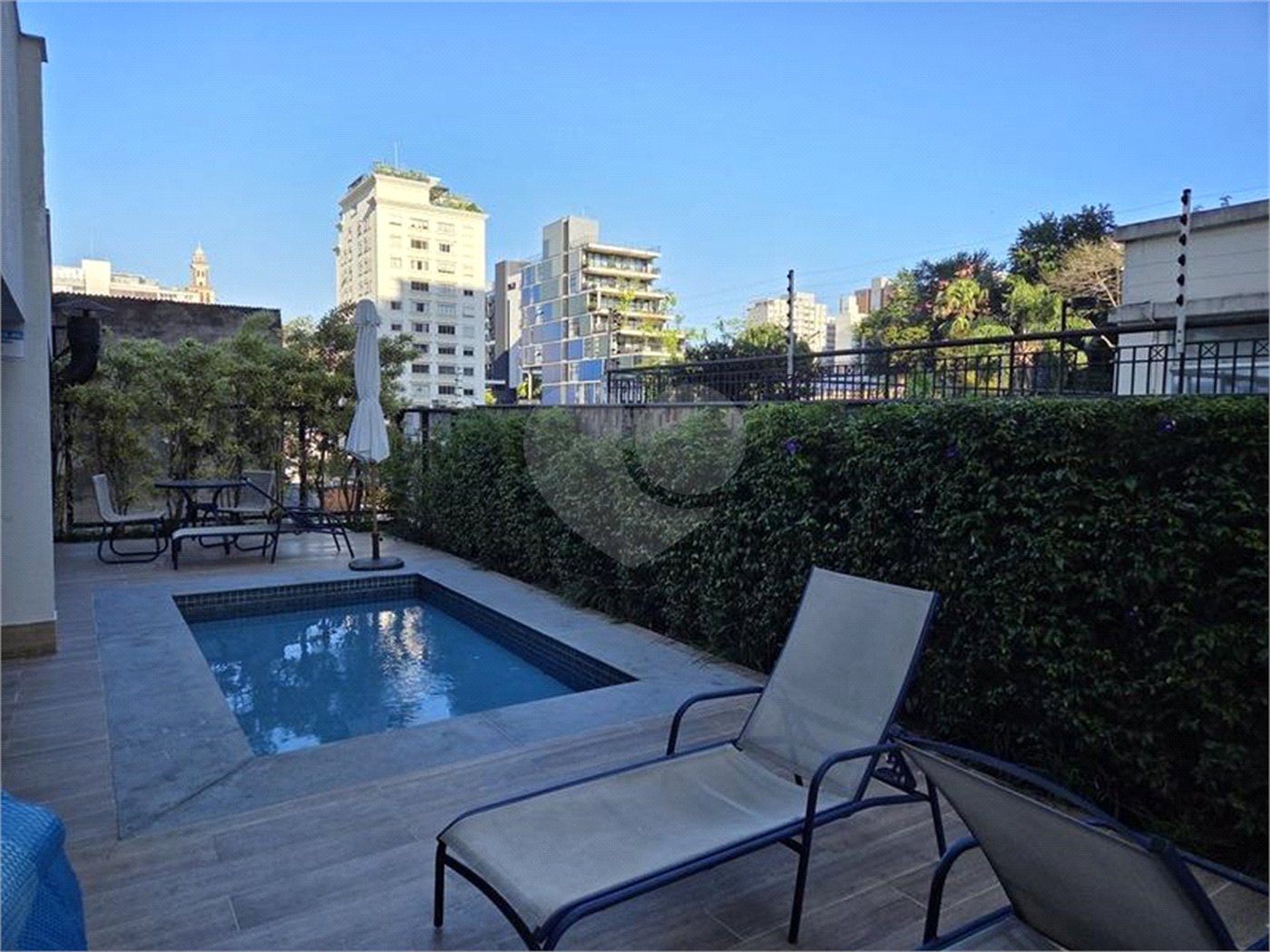 Apartamento à venda com 2 quartos, sendo 1 suíte, em Pinheiros, São Paulo, SP