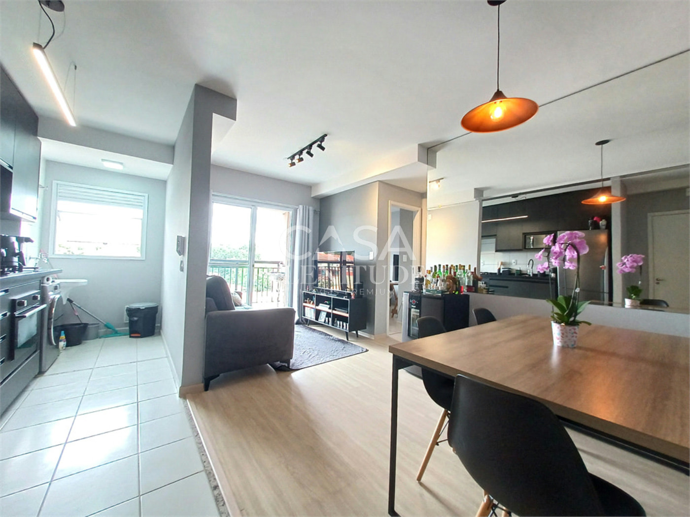 Apartamento à venda com 2 quartos, sendo 1 suíte, em Parque Três Meninos, Sorocaba, SP