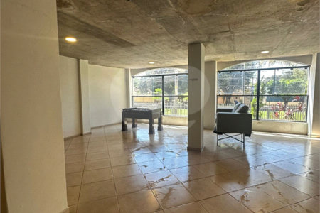 Apartamento à venda com 2 quartos, sendo 1 suíte, no Centro, Ponta Porã, MS