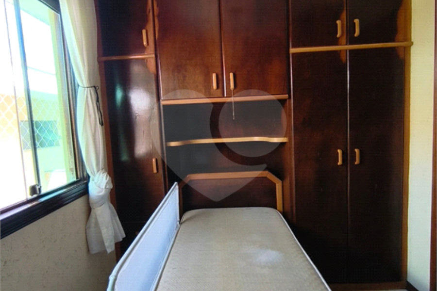 Sobrado à venda com 3 quartos, sendo 1 suíte, em Tremembé, São Paulo, SP