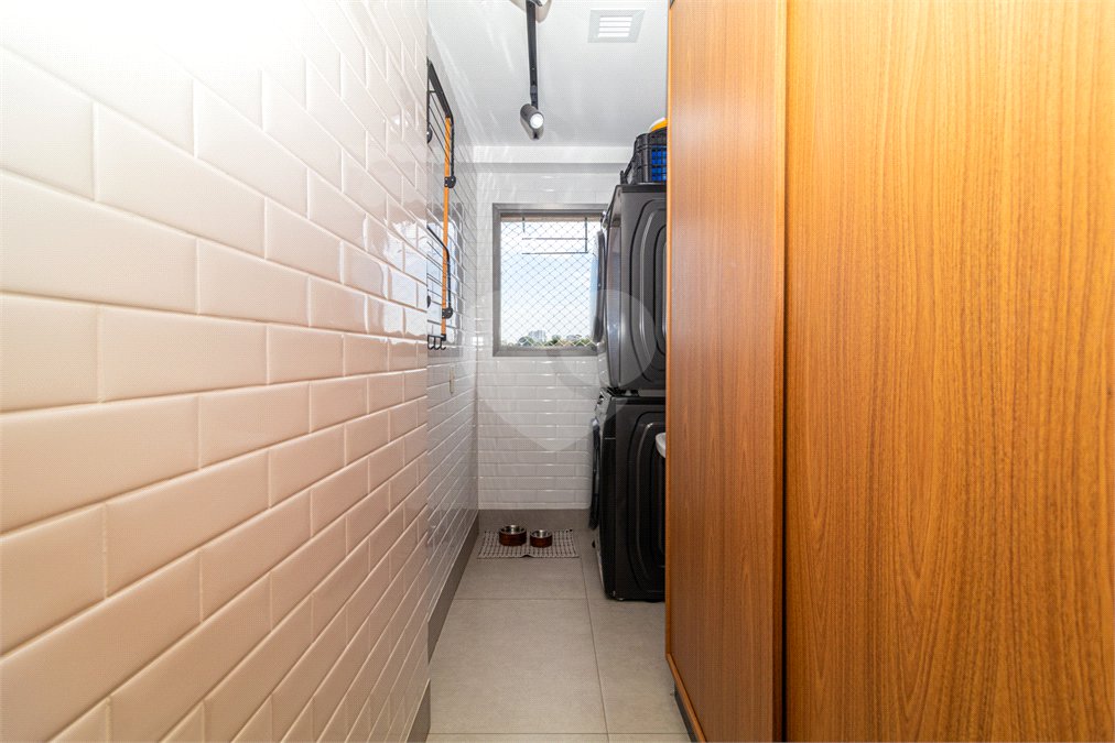 Apartamento à venda com 3 suítes em Jardim Prudência, São Paulo, SP