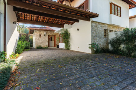 Casa à venda com 3 suítes em Alto de Pinheiros, São Paulo, SP