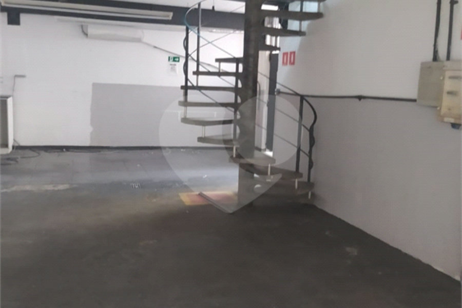 Prédio inteiro à venda em Casa Verde, São Paulo, SP