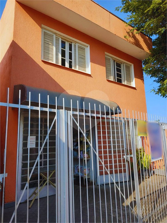 Sobrado à venda com 3 quartos no Centro, Jarinu, SP