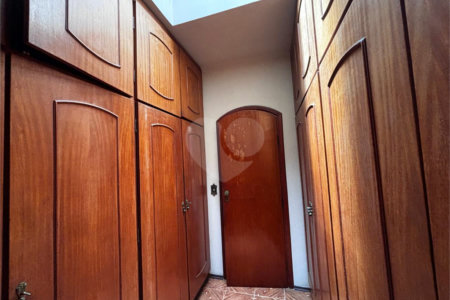 Casa à venda com 3 quartos, sendo 1 suíte, em Vila Aurora (zona Norte), São Paulo, SP