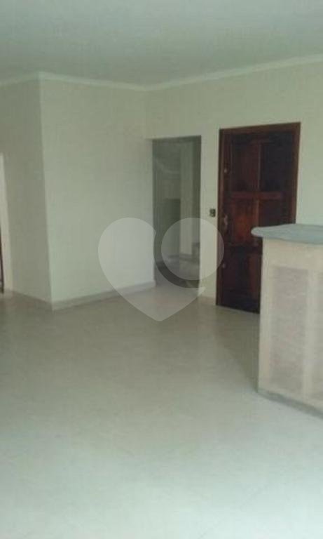 Sobrado à venda com 4 quartos, sendo 1 suíte, em Santana, São Paulo, SP