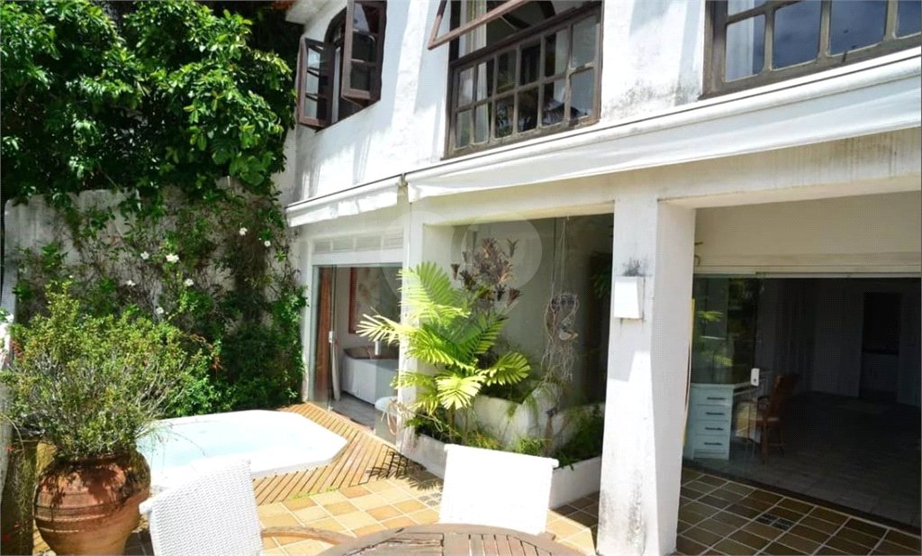 Casa à venda com 4 suítes em Joá, Rio de Janeiro, RJ