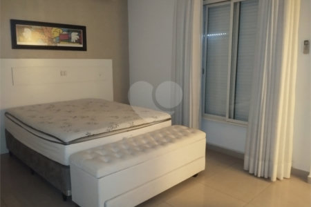 Apartamento à venda com 3 quartos, sendo 1 suíte, no Centro, Araraquara, SP