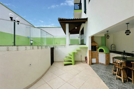 Casa à venda com 4 suítes no condomínio San Diego Park, Cotia - SP