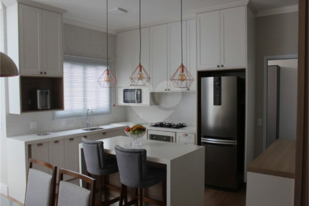 Casa à venda com 3 quartos, sendo 2 suítes, no condomínio Residencial Mantova, Indaiatuba - SP