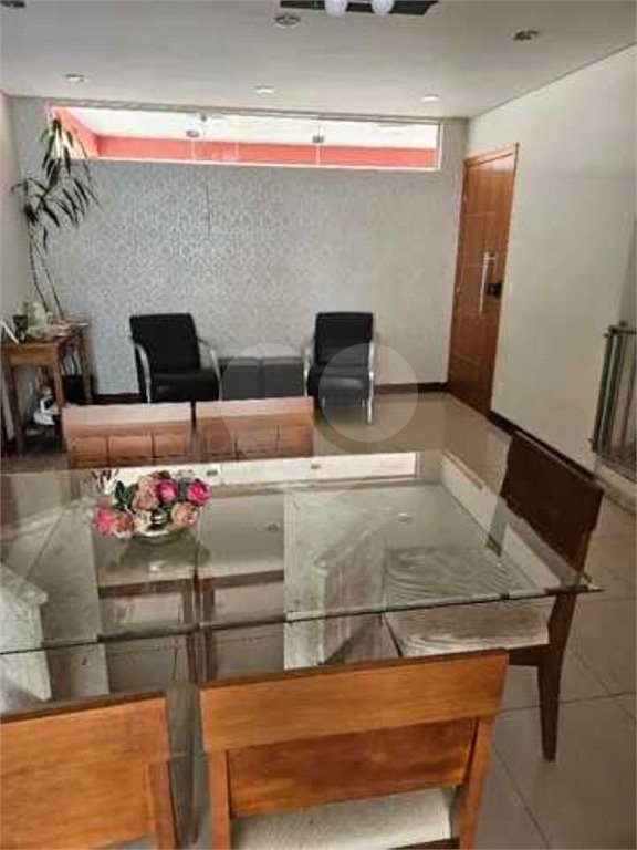 Casa à venda com 4 quartos, sendo 2 suítes,  no condomínio Jd Portugal, Sorocaba - SP