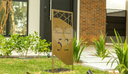 Casa à venda com 3 quartos, sendo 1 suíte,  no condomínio Reserva do Vale, Caçapava - SP