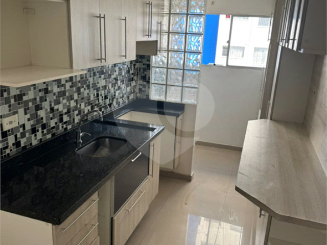 Apartamento à venda com 2 quartos em Horto, São Paulo, SP