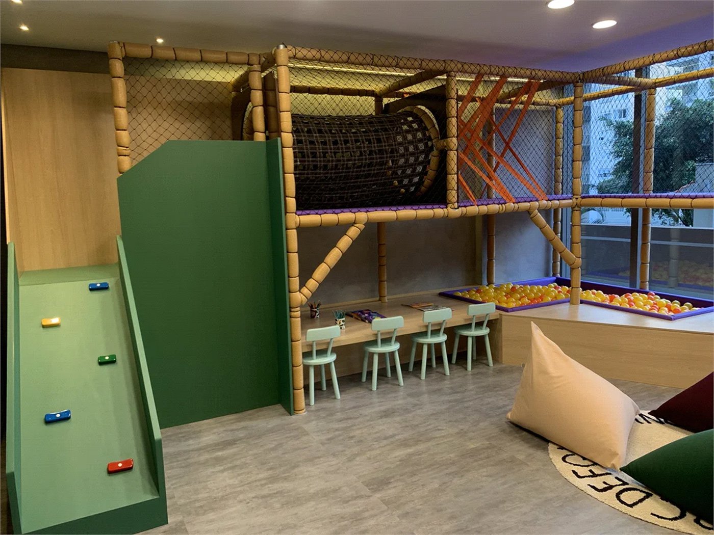 Apartamento à venda com 1 suíte em Pinheiros, São Paulo, SP