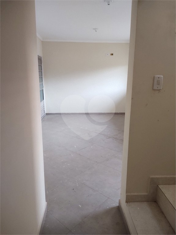 Sobrado à venda com 3 quartos, sendo 1 suíte, em Chácaras Maringá, Atibaia, SP