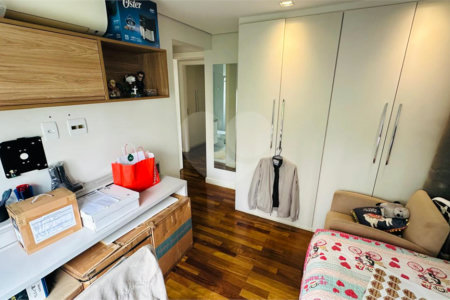 Apartamento à venda com 3 suítes em Vila Mariana, São Paulo, SP