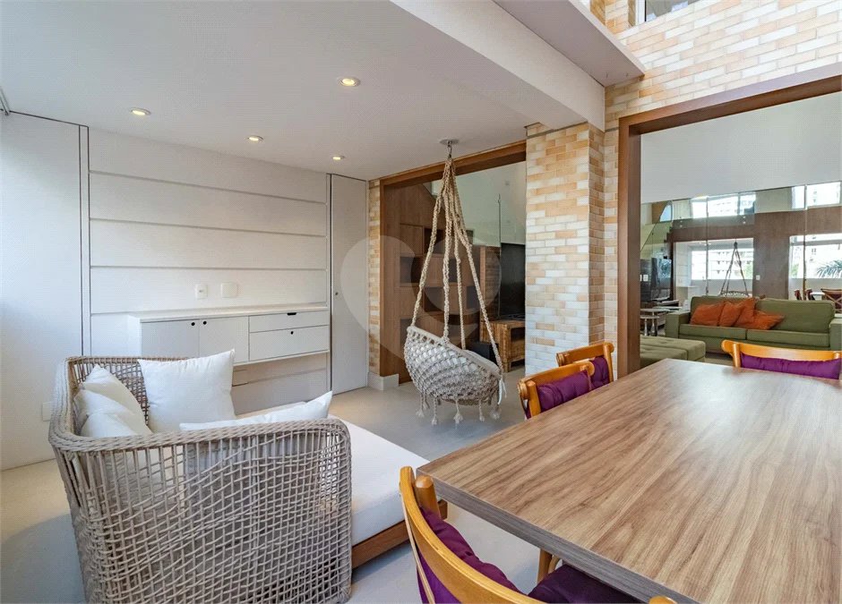 APARTAMENTO PARA LOCAÇÃO COM 151M2 - 3 QUARTOS ( 2 SUÍTES ) - 3 VAGAS NO JARDIM AMÉRICA.