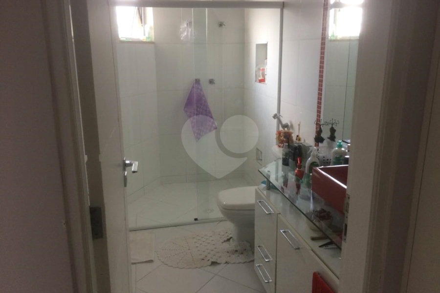 Casa à venda com 4 quartos, sendo 3 suítes, em Santana, São Paulo, SP