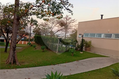 Casa à venda com 3 suítes no condomínio Haras Paineiras, Salto - SP
