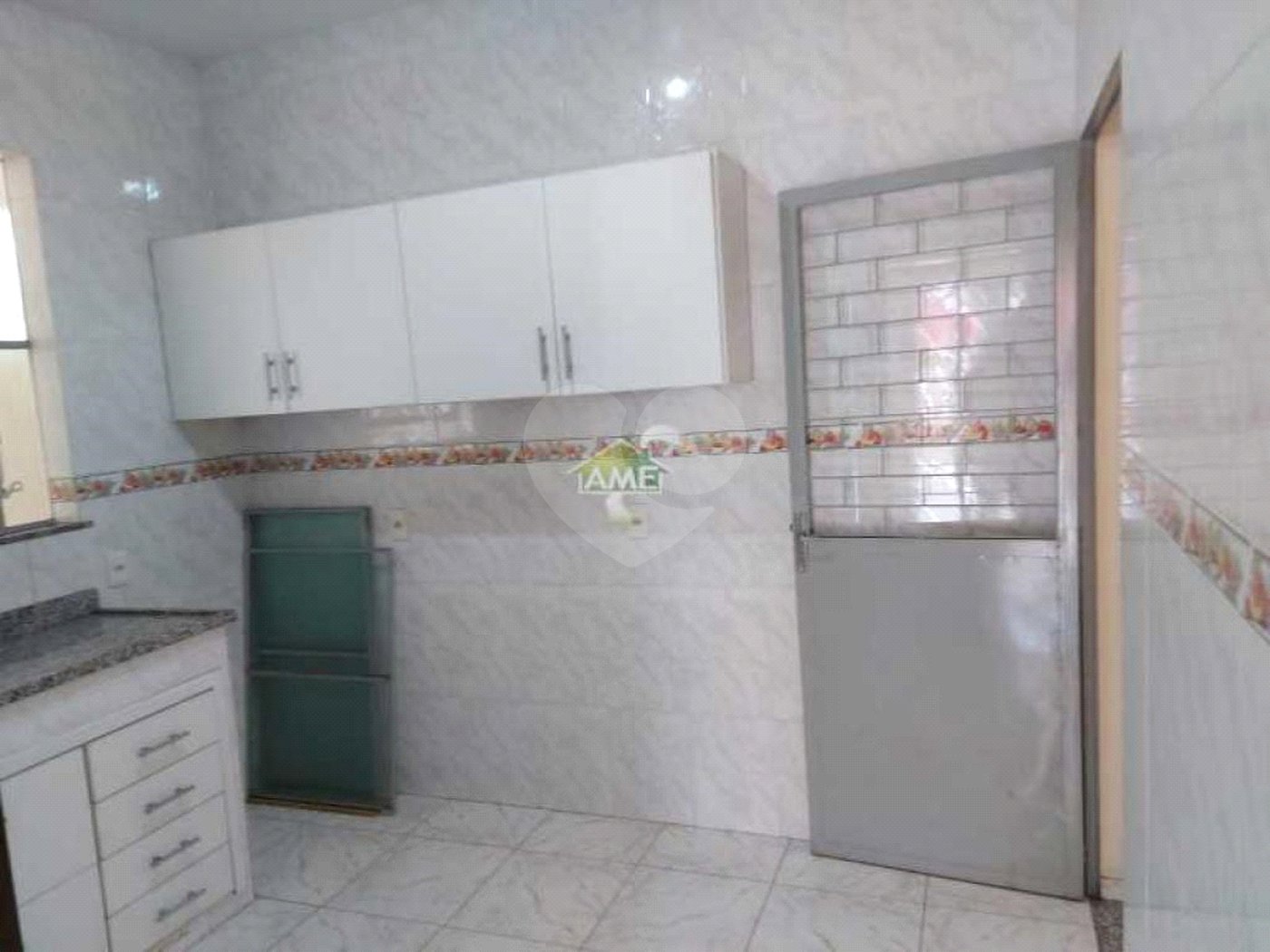 Casa à venda com 3 quartos em Campo Grande, Rio de Janeiro, RJ