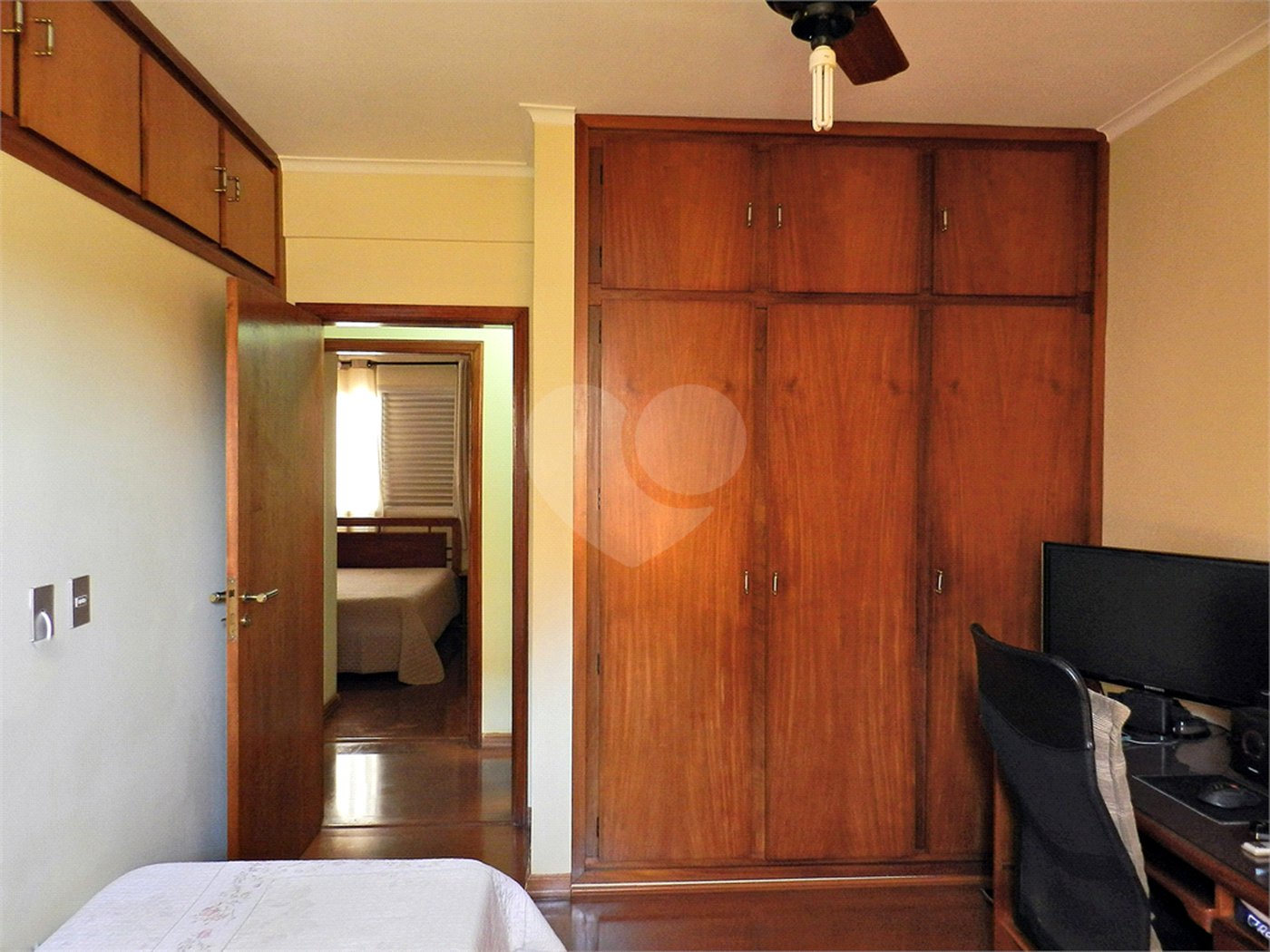 Apartamento à venda com 3 quartos, sendo 2 suítes, em Jardim Sumaré, Ribeirão Preto, SP