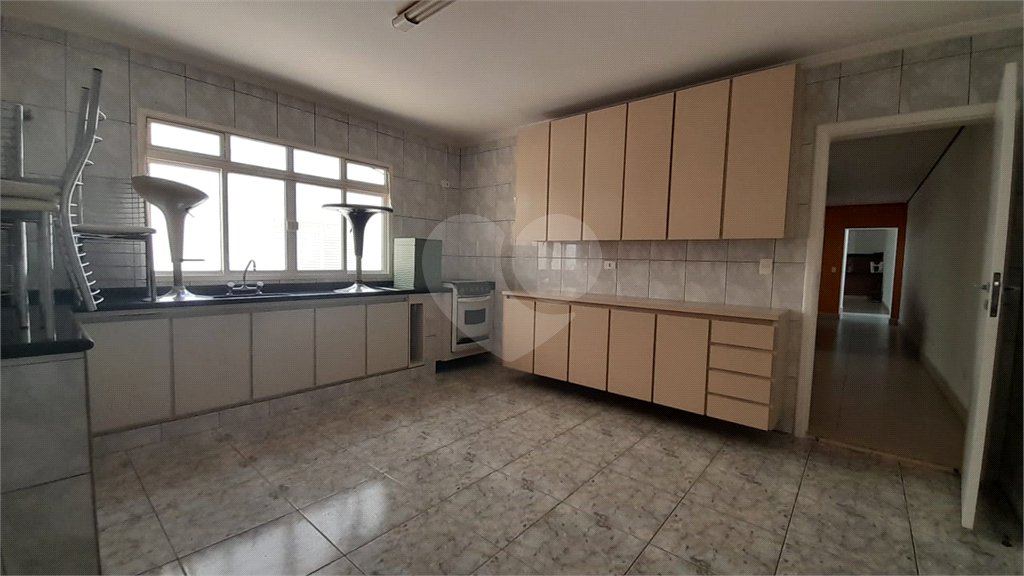 Sobrado à venda com 6 quartos, sendo 5 suítes, no Centro, São Bernardo do Campo, SP