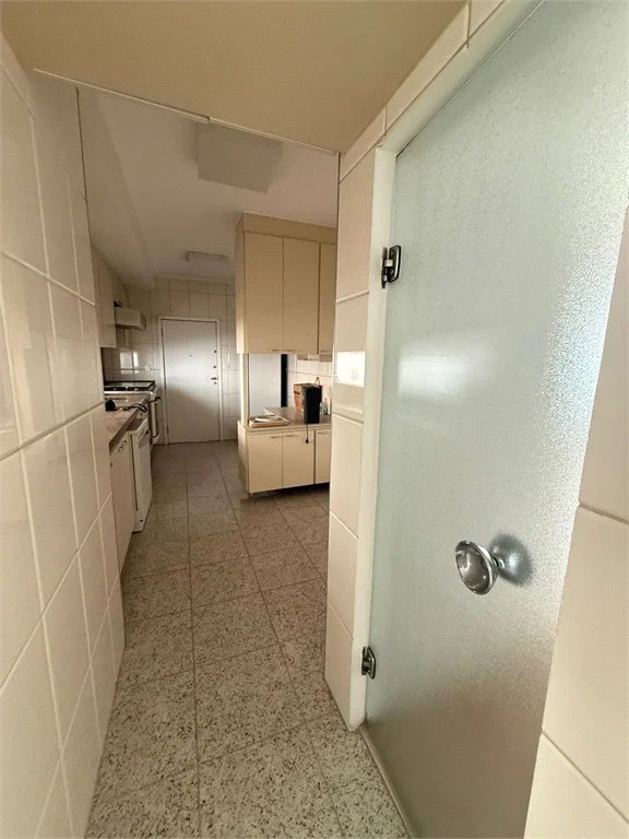 Triplex à venda ou para alugar com 3 suítes em Vila Suzana, São Paulo, SP