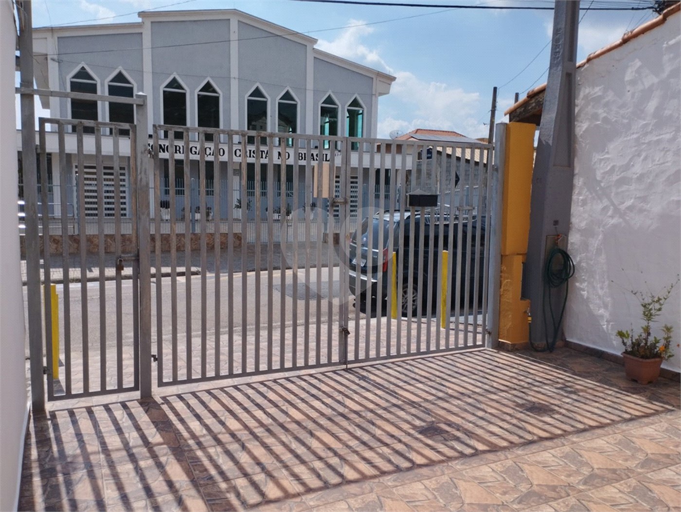Casa à venda com 2 quartos, sendo 1 suíte, em Jardim Vinhas do Sol (mailasqui), São Roque, SP