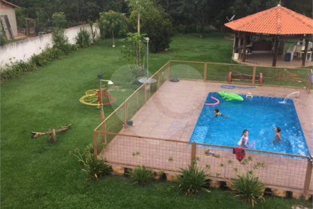 Chácara à venda com 4 quartos, sendo 1 suíte, em Jundiaquara, Araçoiaba da Serra, SP