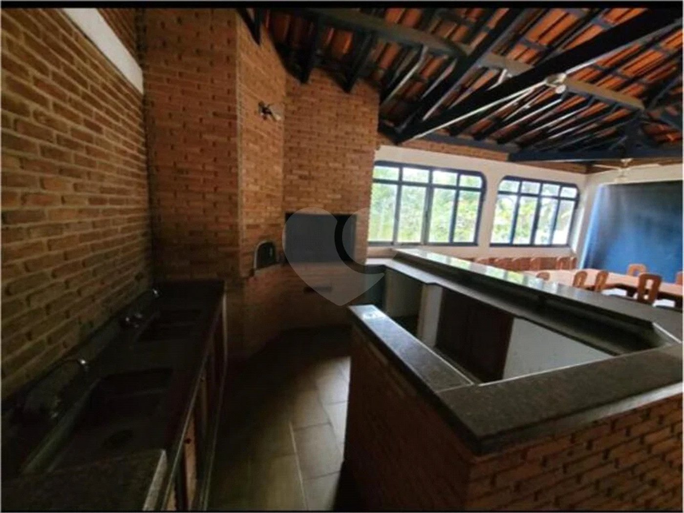 Chácara à venda com 5 quartos, sendo 4 suítes, em Chácara Terra Nova, Jundiaí, SP