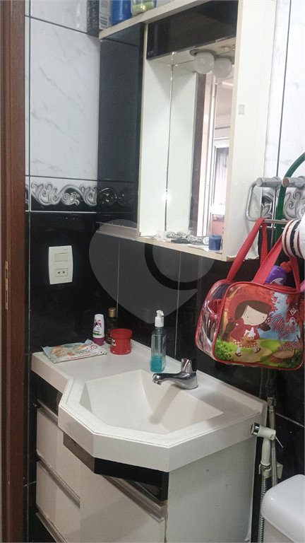 Villagio à venda com 3 quartos em Senador Vasconcelos, Rio de Janeiro, RJ
