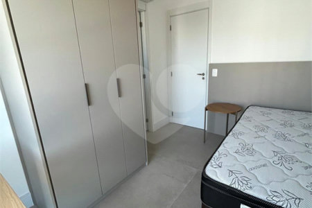 Apartamento à venda com 3 suítes em Santo Amaro, São Paulo, SP
